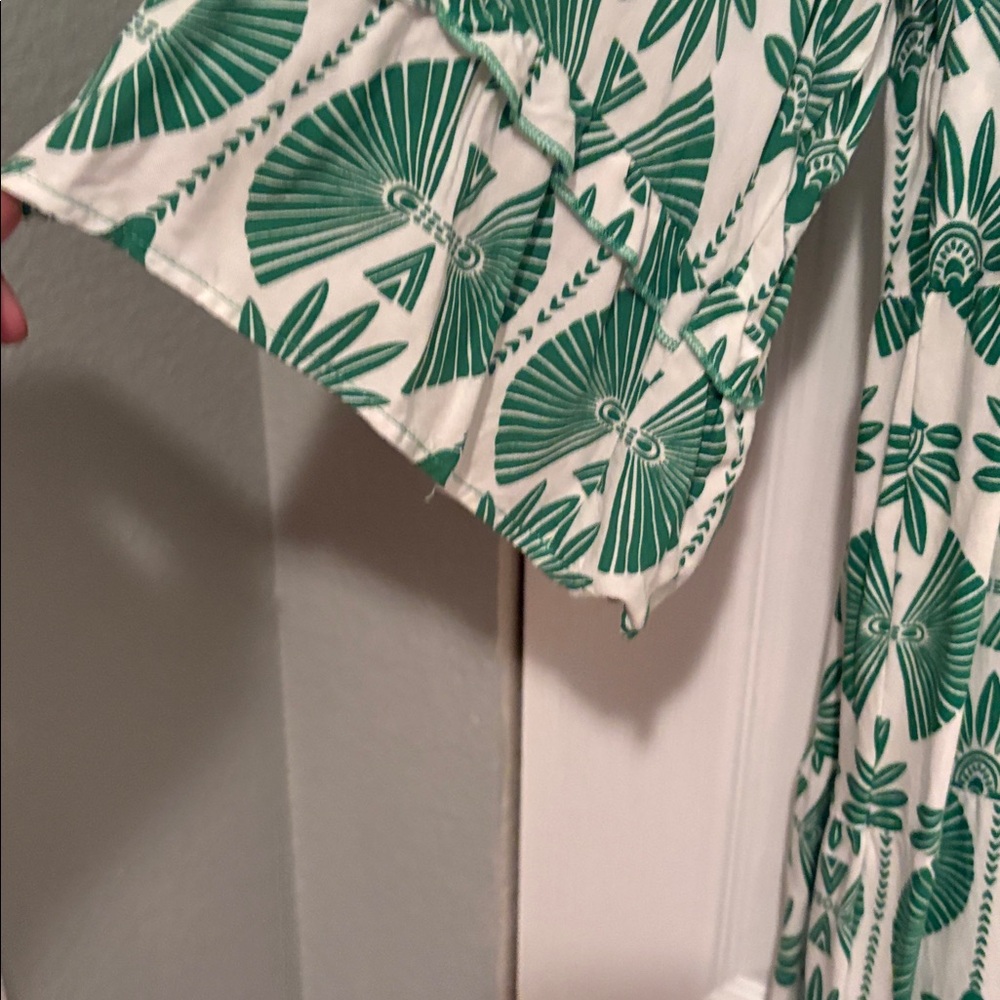 Mlle Gabrielle Green and Cream Floral Dress - Picture 2 of 5